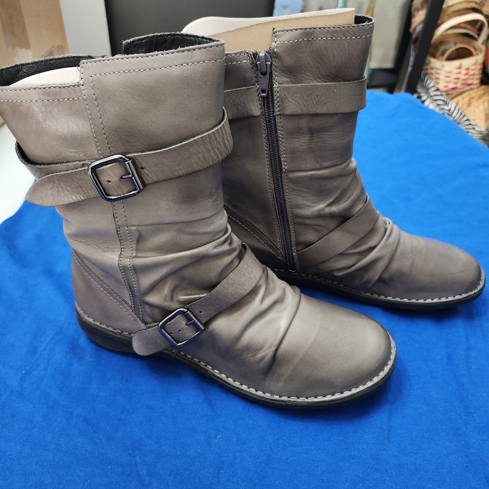 Miz Mooz Boots